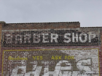 barber sign in alley