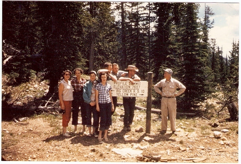  Earl Wilson & Smith Family